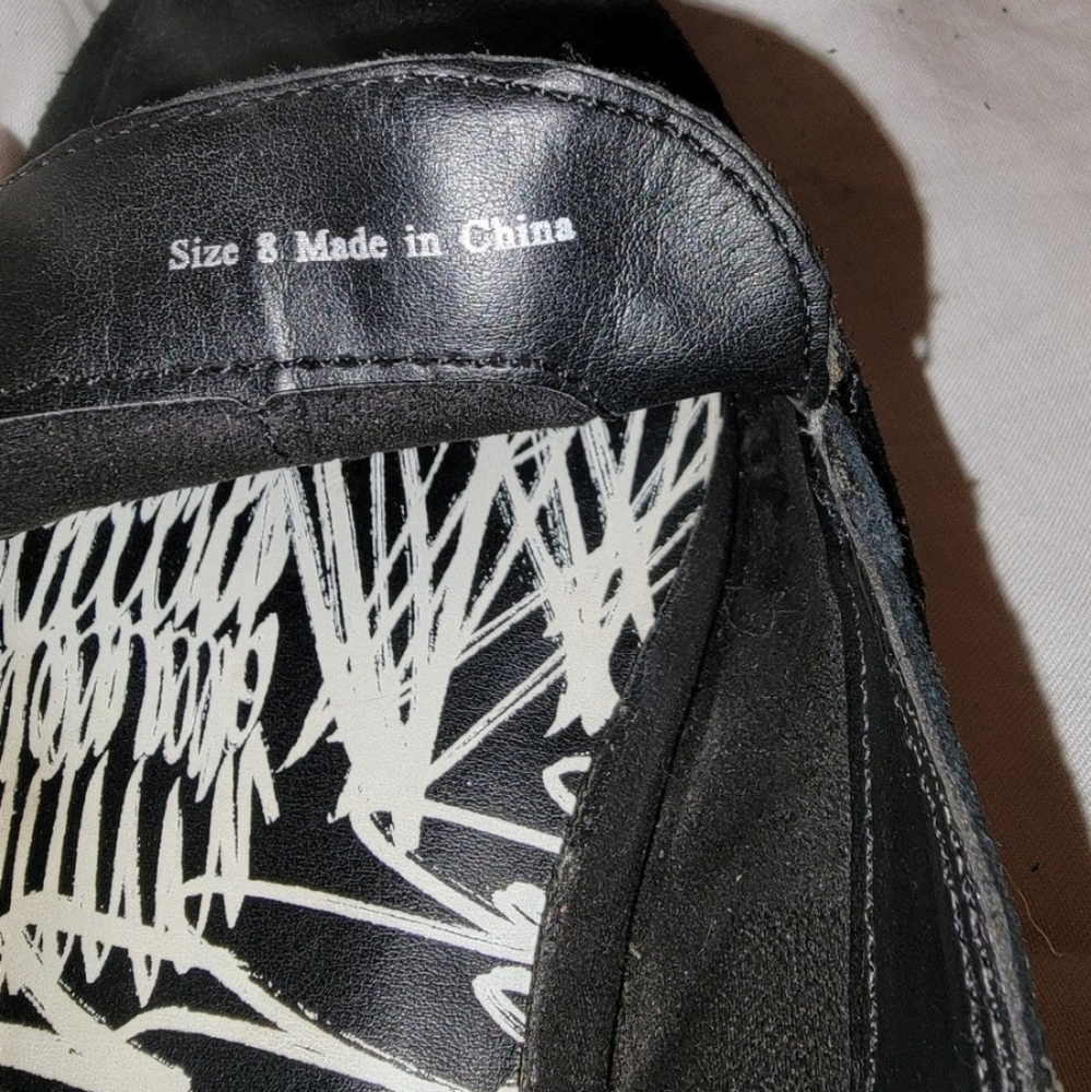 Dolce Vita Shoes | Dolce Vita Black Slip On - Picture 3 of 5